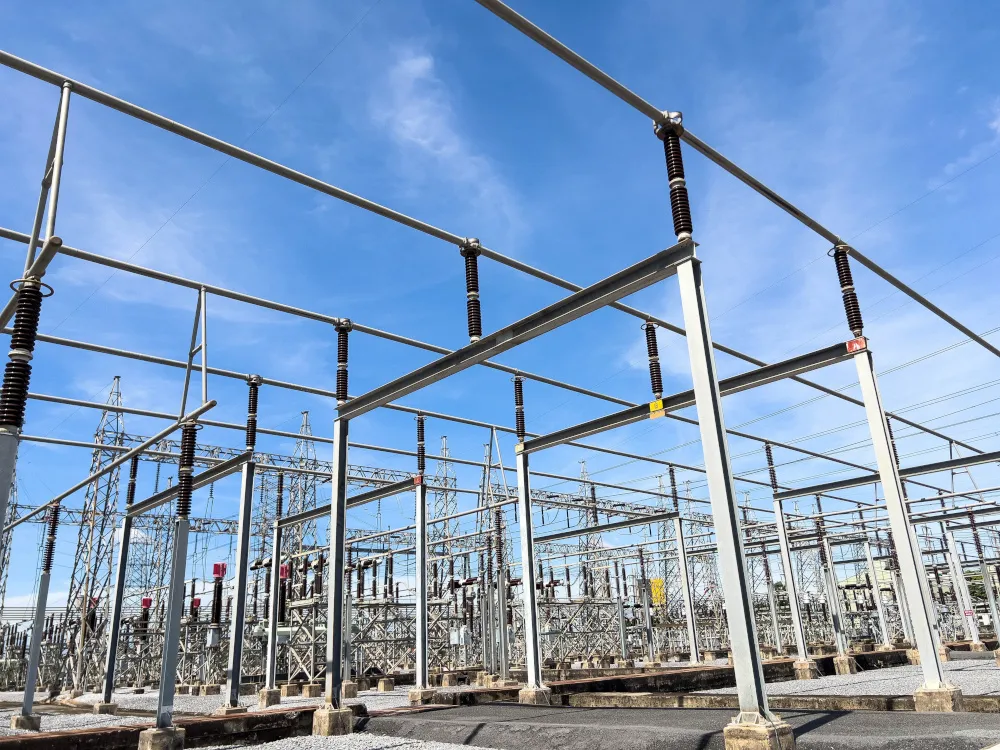 고전압 전기 시스템에서의 온도 모니터링의 중요성과 과제